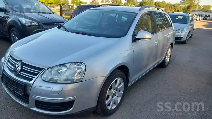 Volkswagen Golf 5 2008 photo 4