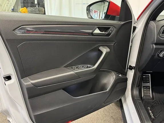Volkswagen T-Roc 2018 photo 5