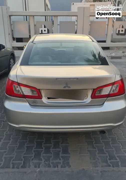 Mitsubishi Galant