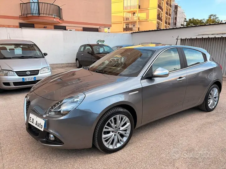Alfa Romeo Giulietta 2016 photo 3