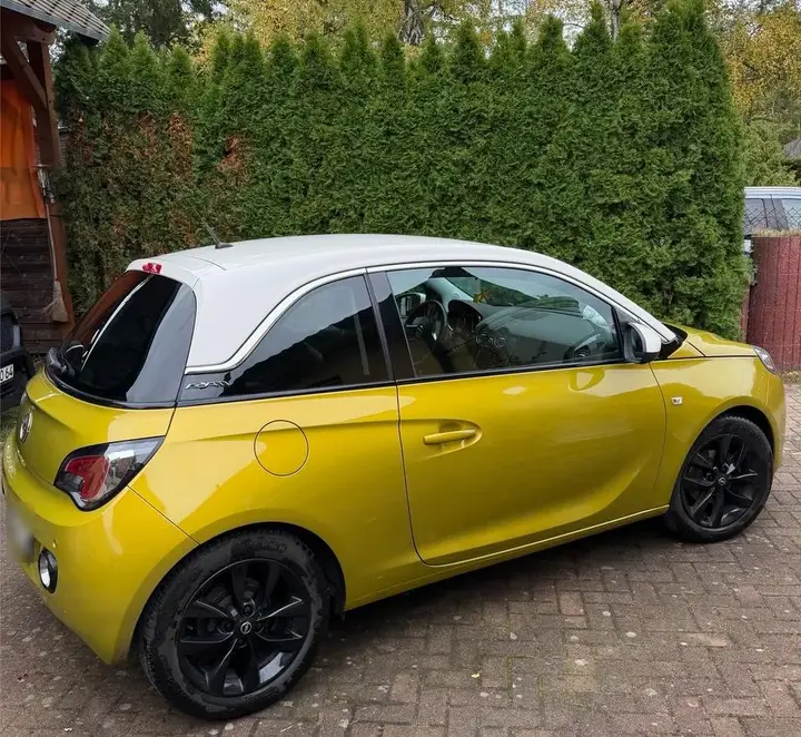 Opel Adam