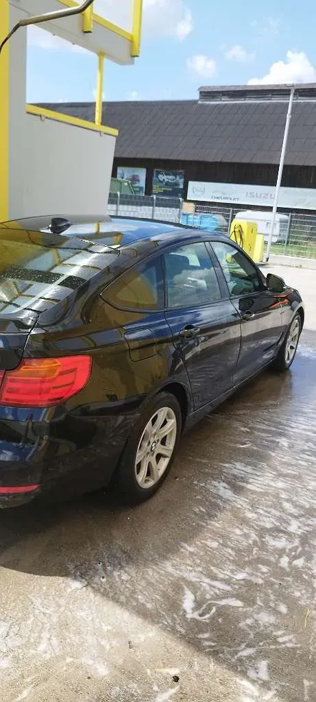 BMW 3 Series 2016 photo 3