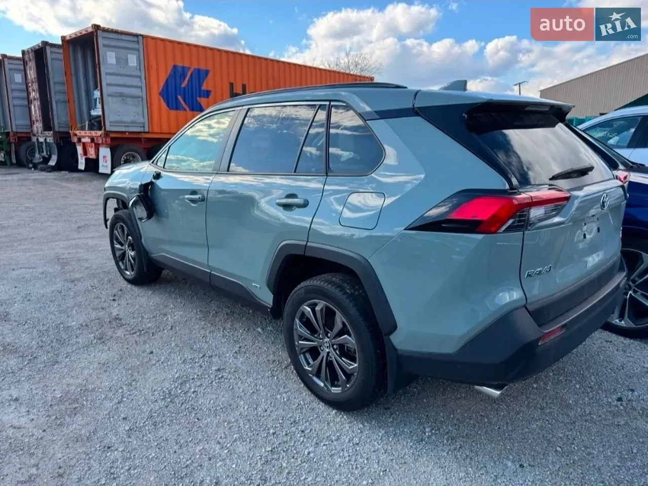 Toyota Rav4 2023 photo 3