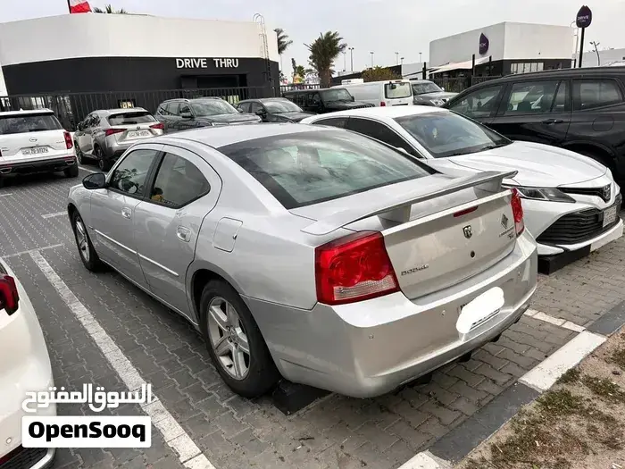 Dodge Charger 2010 photo 4
