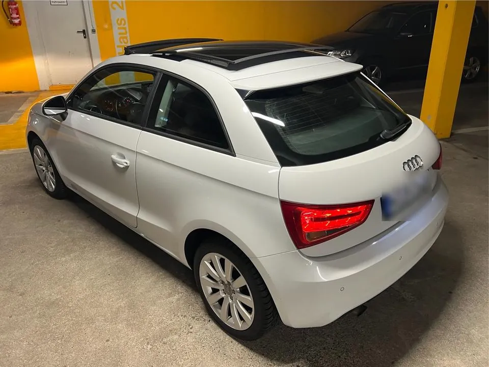 Audi A1