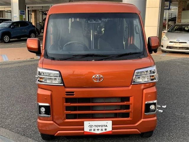Toyota Picasso 2022 photo 2