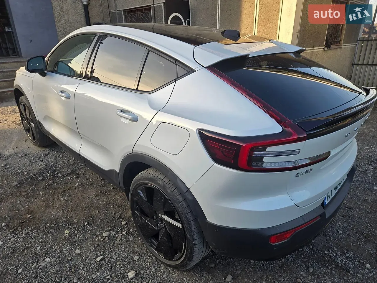 Volvo C40 Recharge 2023 photo 3