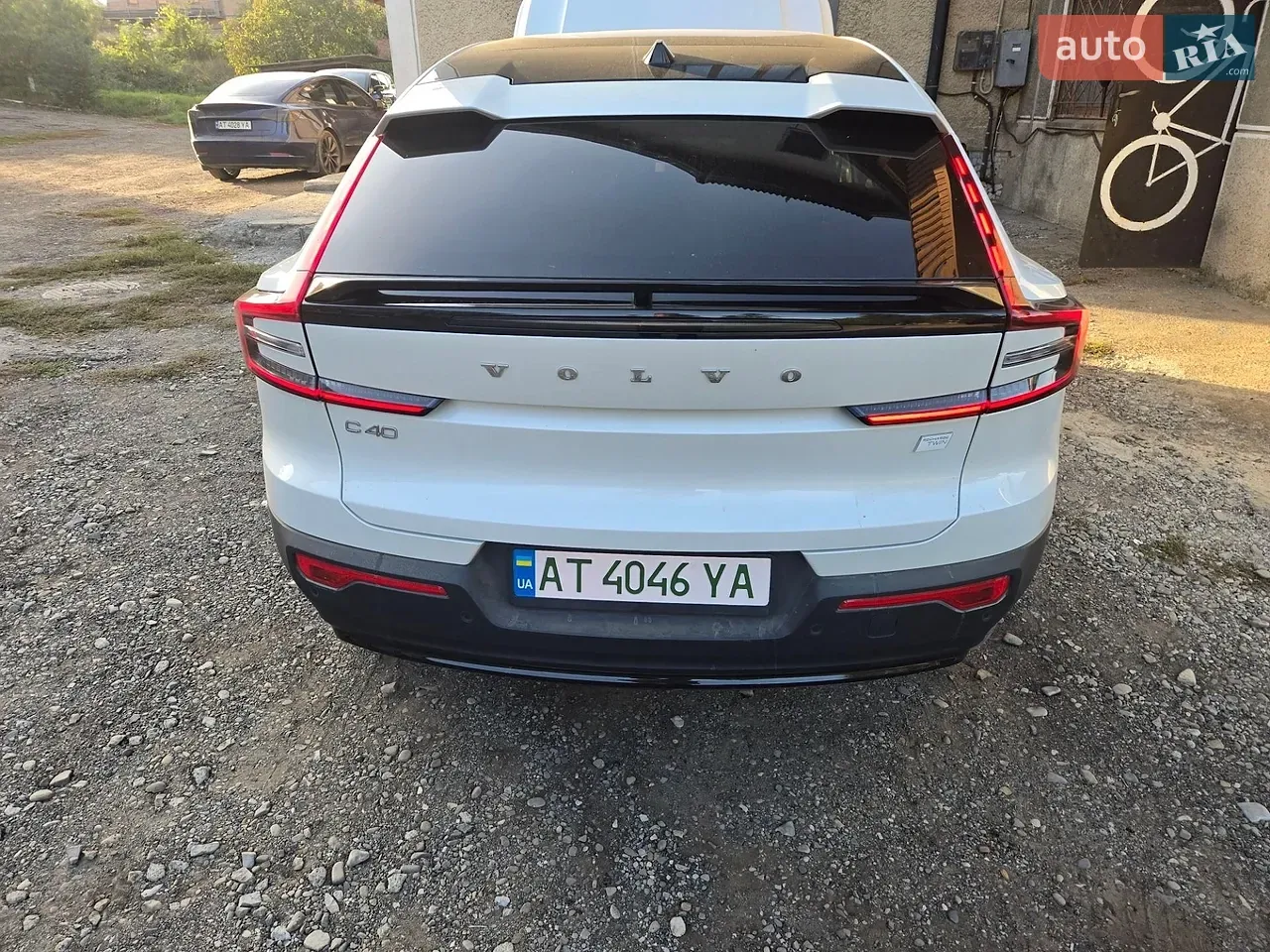 Volvo C40 Recharge 2023 photo 4