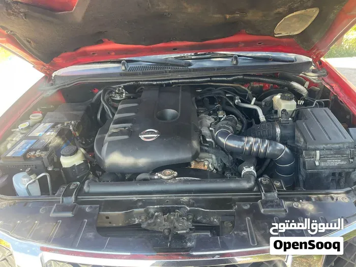 Nissan Navara 2012 photo 3