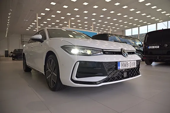Volkswagen Passat 2027 photo 4