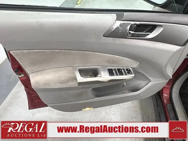 Subaru Forester 2010 photo 5