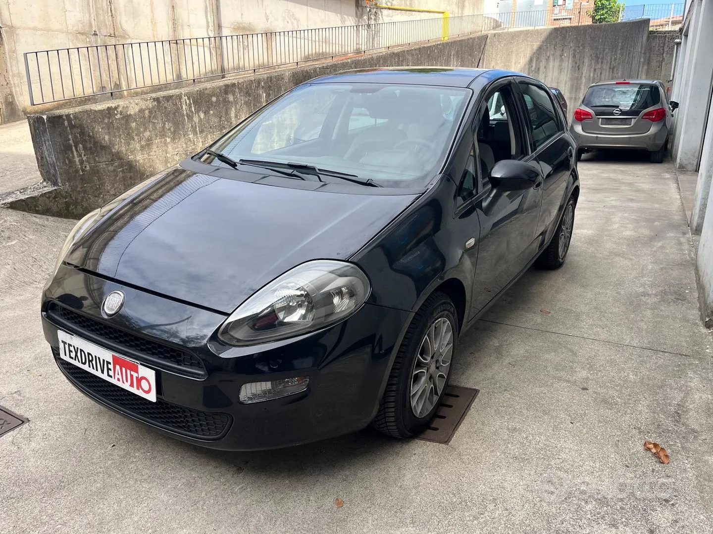 Fiat Punto Evo 2012 photo 4