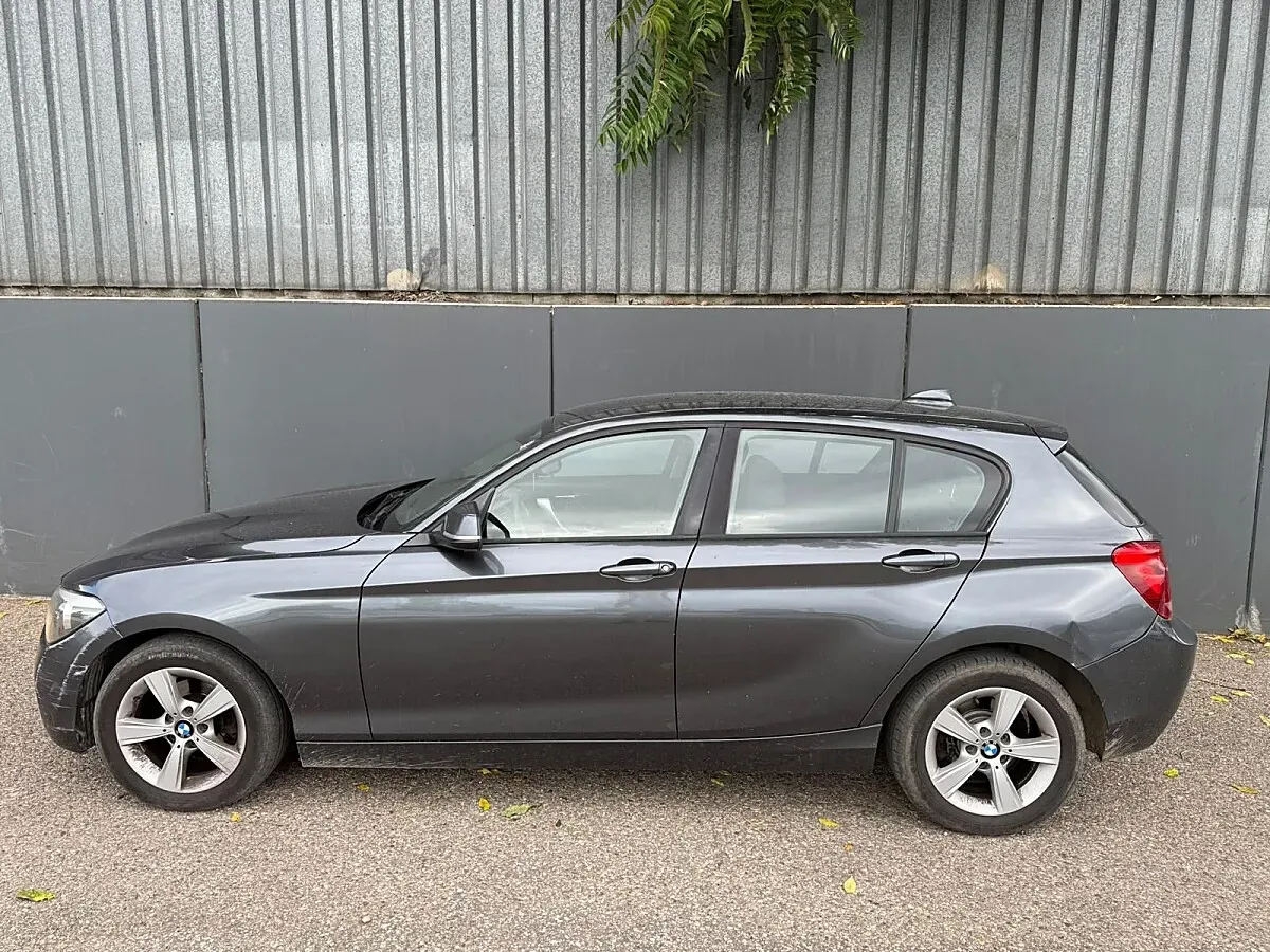 BMW 1 Series 2011 photo 2