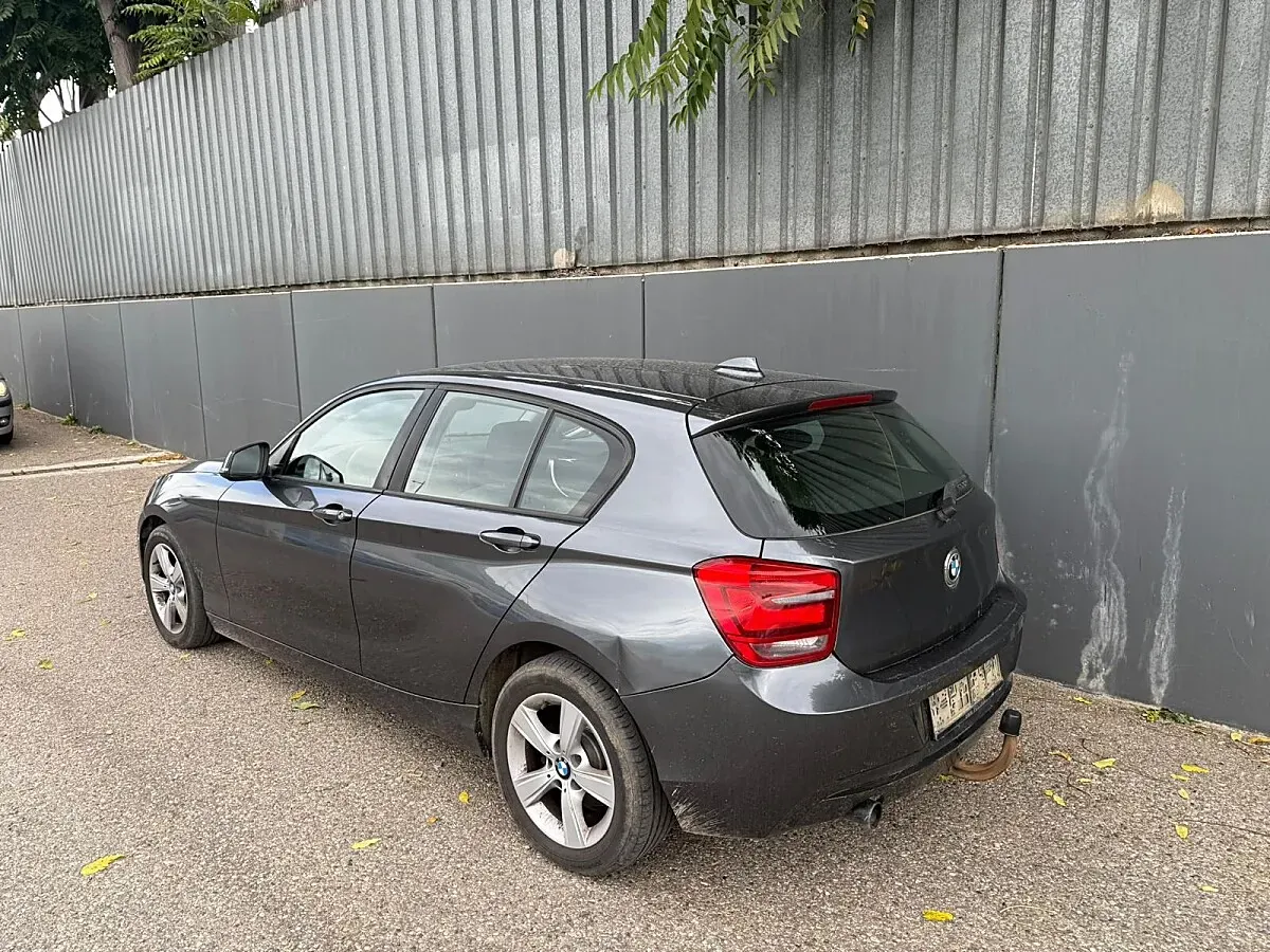 BMW 1 Series 2011 photo 3
