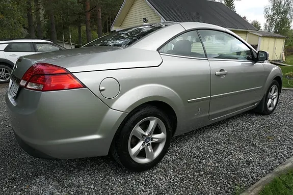 Ford Focus Cc 2010 photo 4