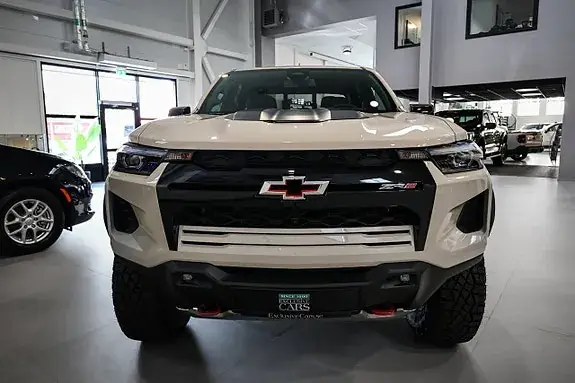 Chevrolet Colorado 2026 photo 2