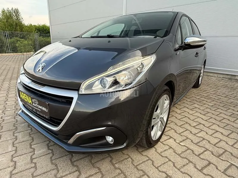 Peugeot 208 2016 photo 5