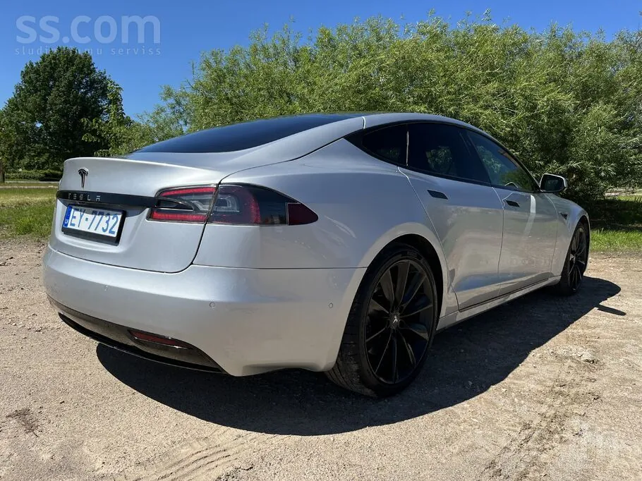 Tesla Model S 2017 photo 4