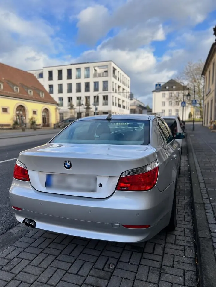 BMW 525I E60