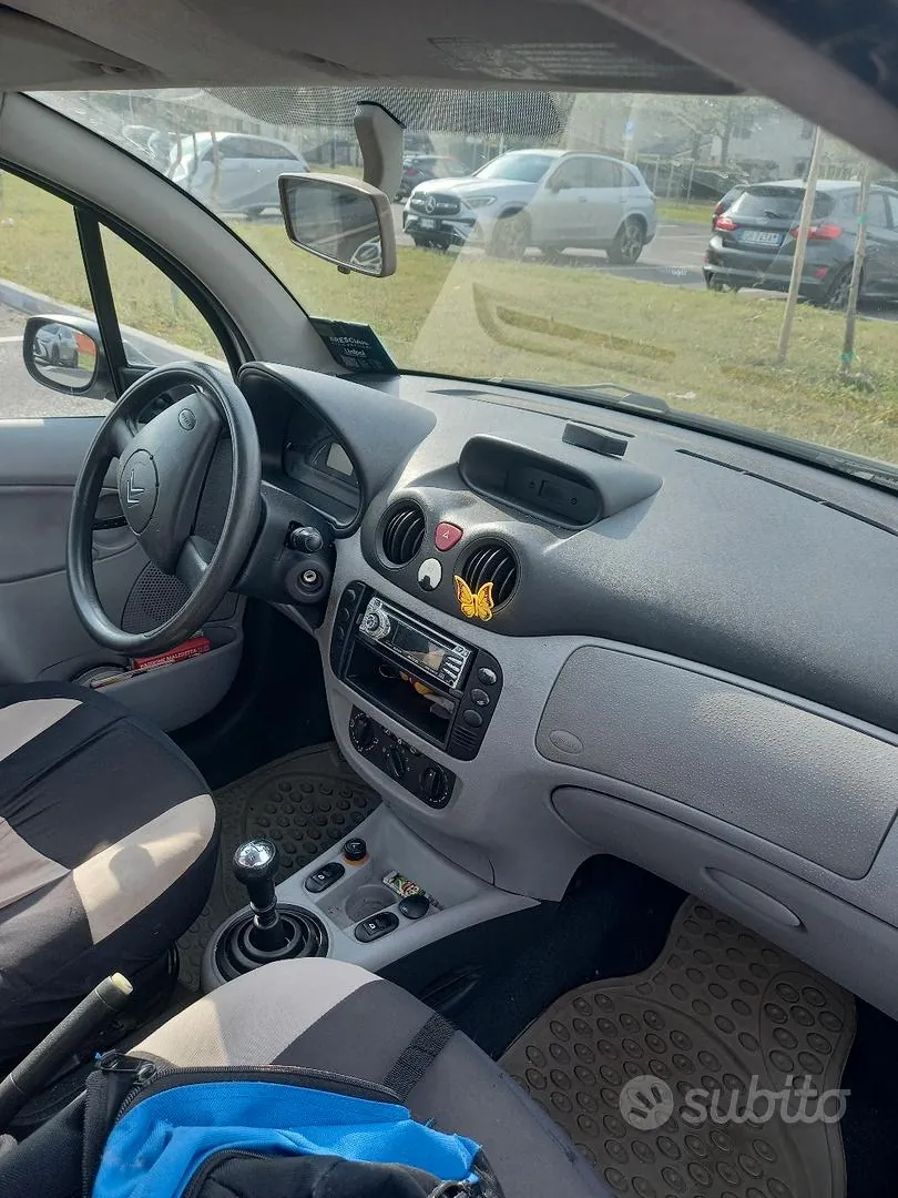 Citroen C3 2006 photo 3