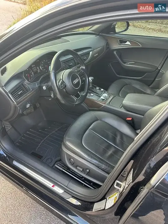 Audi A6 2014 photo 2