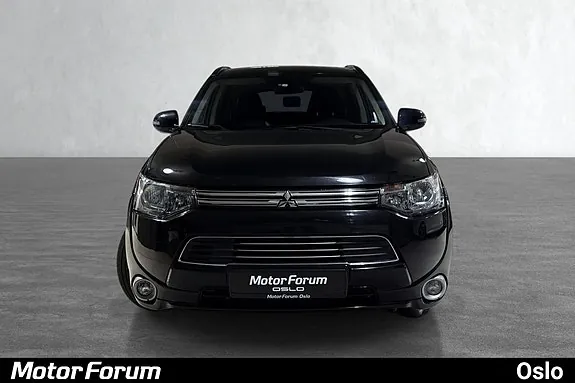 Mitsubishi Outlander 2014 photo 2