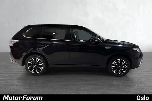 Mitsubishi Outlander 2014 photo 4