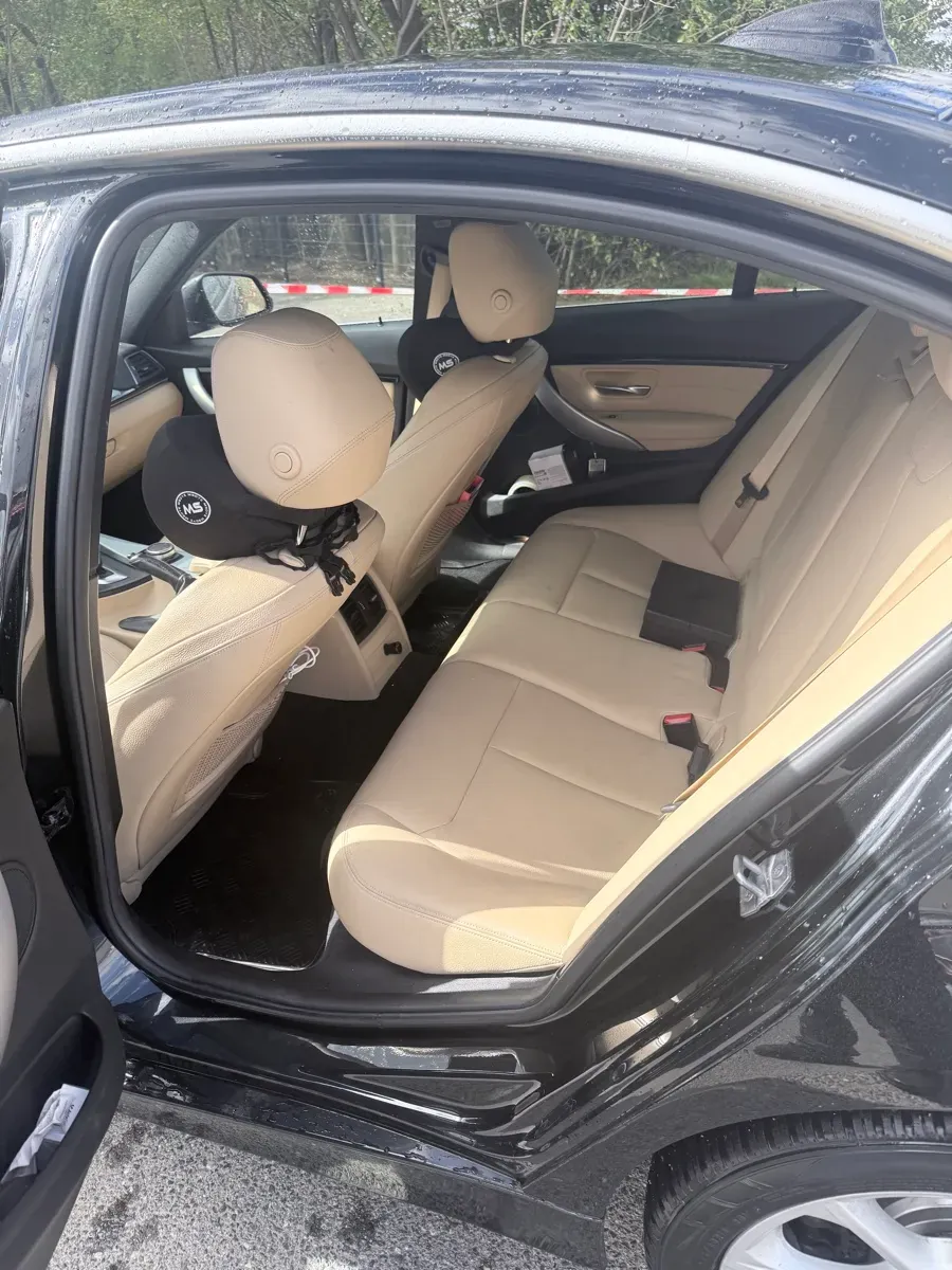 BMW 3 Series 2017 photo 3