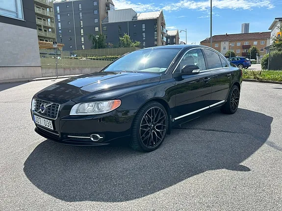 Volvo S80 2010 photo 2
