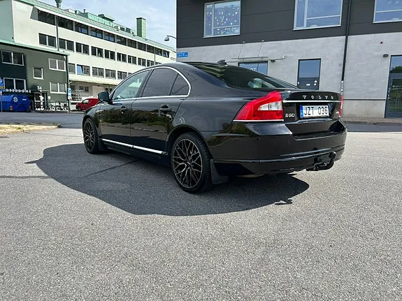 Volvo S80 2010 photo 3