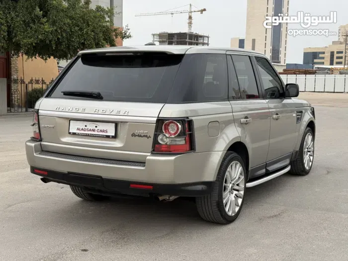 Land Rover Range Rover Sport 2013 photo 2
