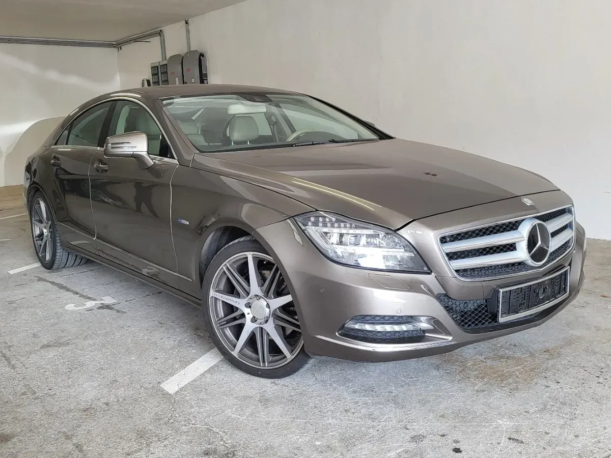 Mercedes-Benz Cls-Class