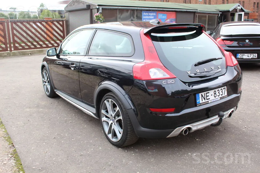 Volvo C30 2010 photo 3
