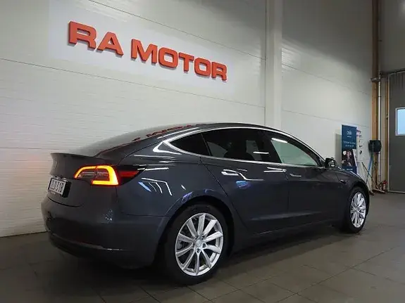 Tesla Model 3 2019 photo 5