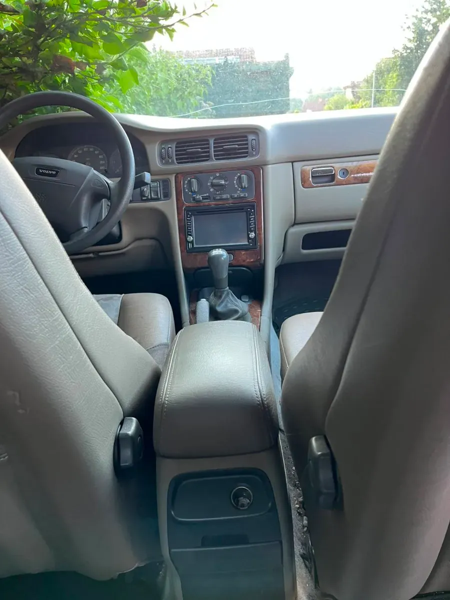Volvo S70 1998 photo 2