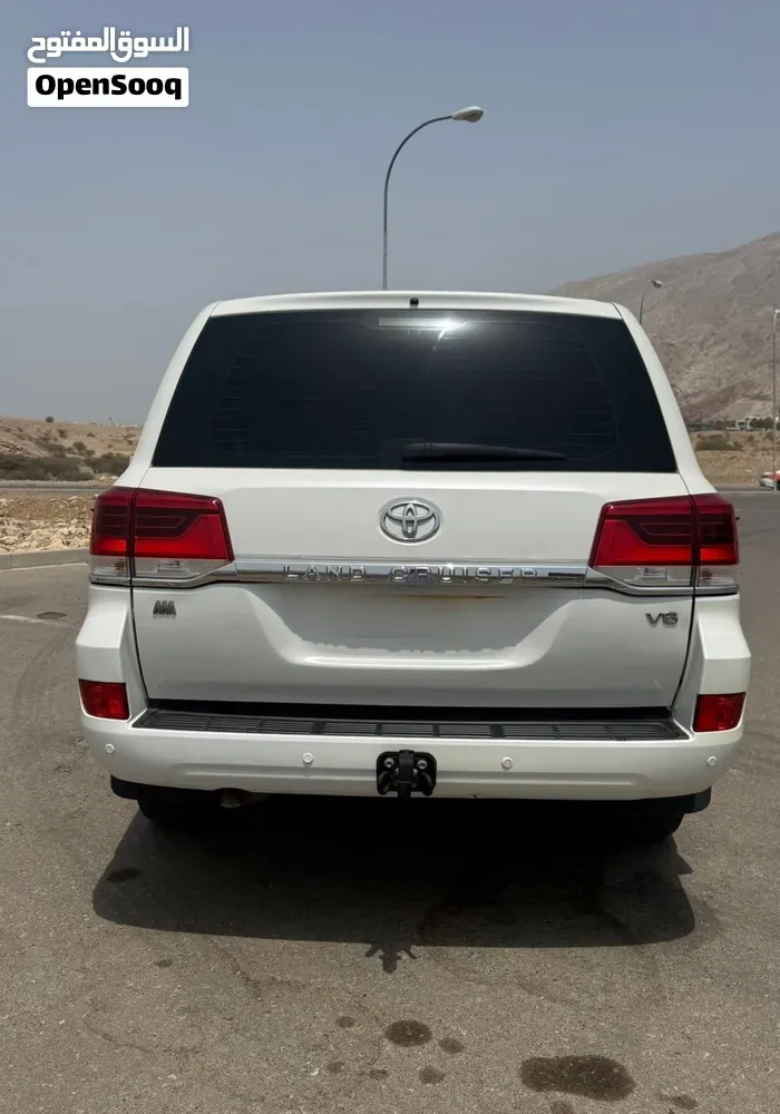 Toyota Land Cruiser 2019 photo 3