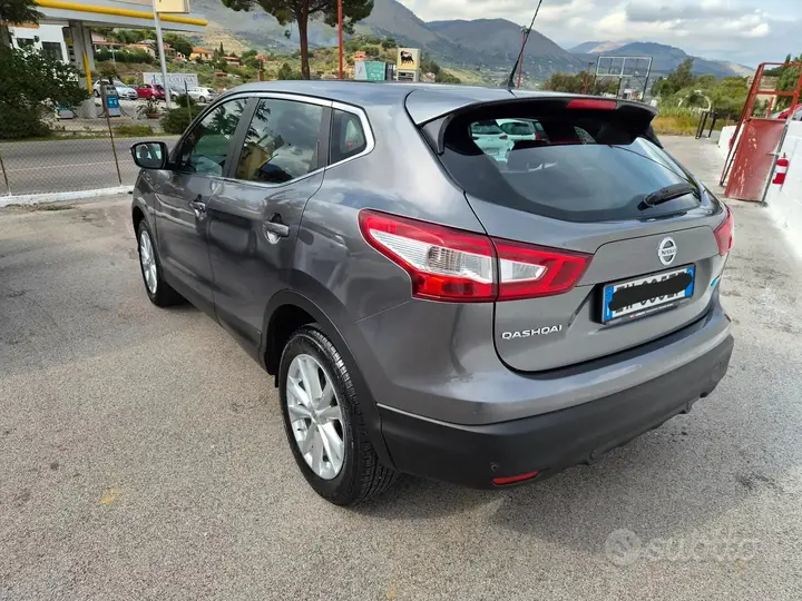 Nissan Qashqai 2015 photo 4