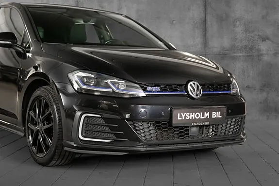 Volkswagen Golf Vii 2018 photo 3