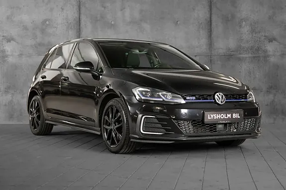 Volkswagen Golf Vii 2018 photo 2