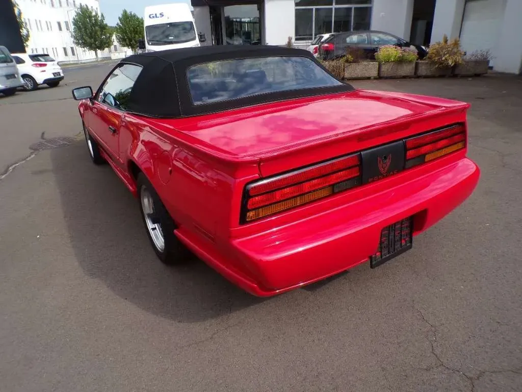 Pontiac Firebird 1992 photo 3