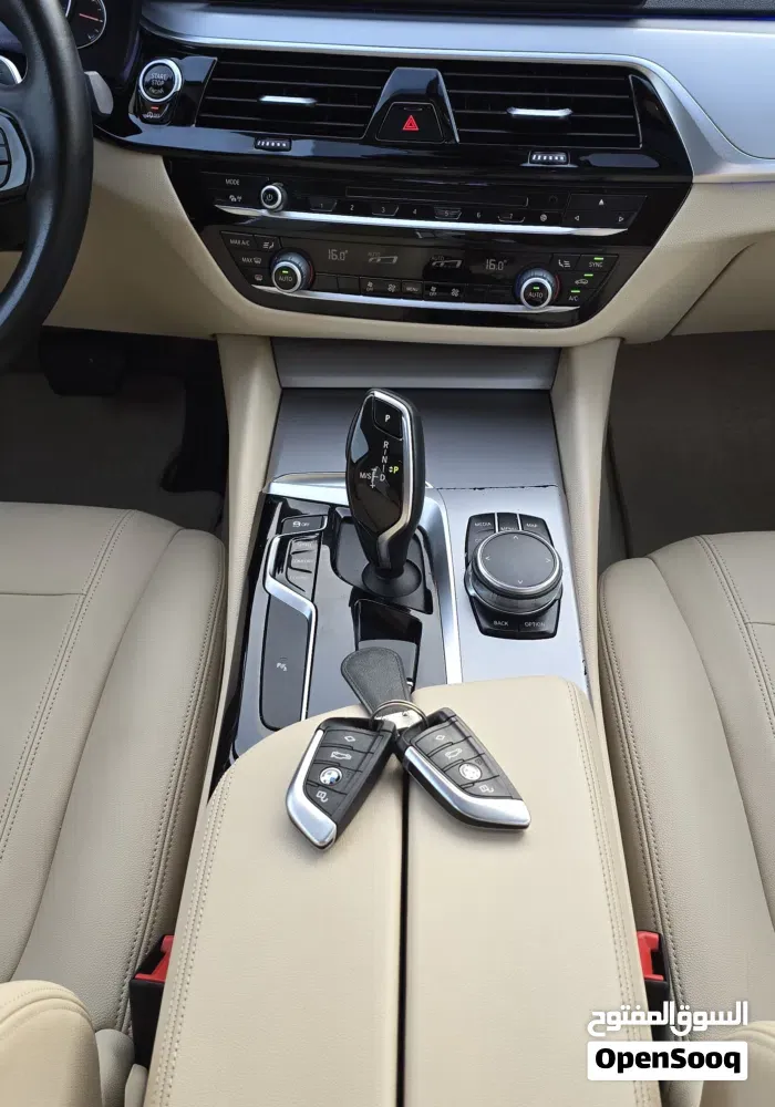 BMW 5 Series 2018 photo 2