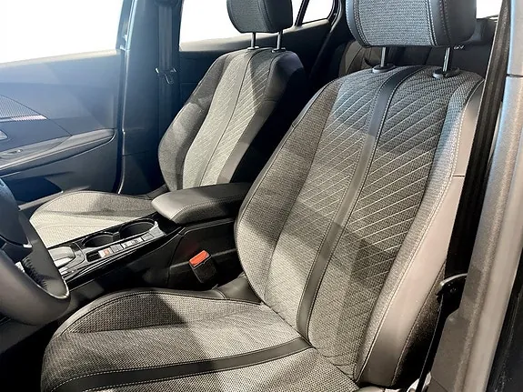 Peugeot 2008 2025 photo 5