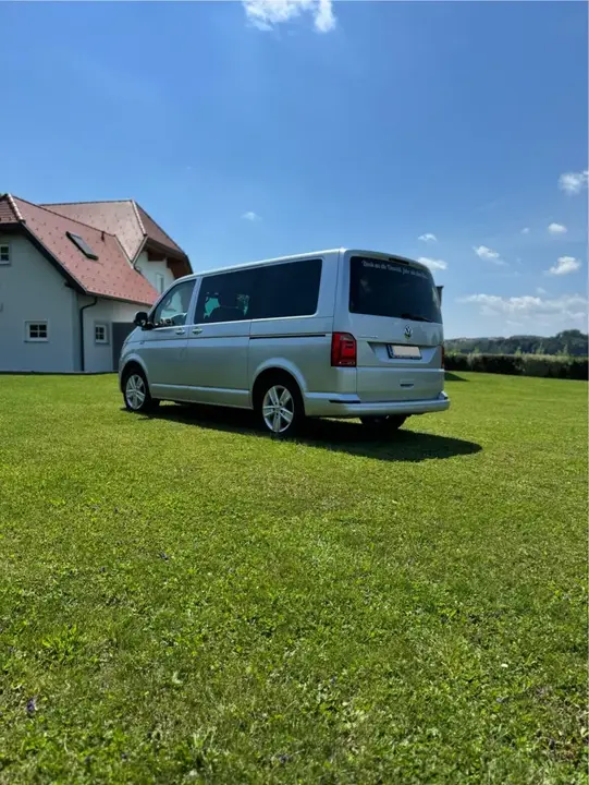 Volkswagen Multivan 2015 photo 3