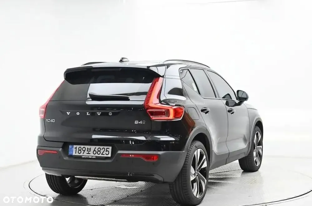Volvo Xc40 2026 photo 2