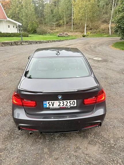 BMW 320D 2012 photo 5