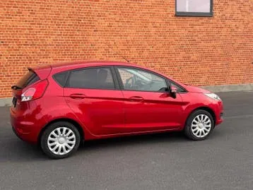 Ford Fiësta 2016 photo 2