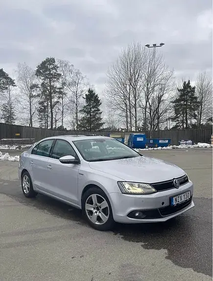 Volkswagen Jetta 2013 photo 2