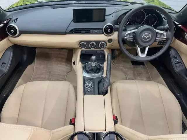 Mitsubishi Roadster 2025 photo 2