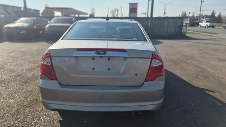 Ford Fusion 2010 photo 4