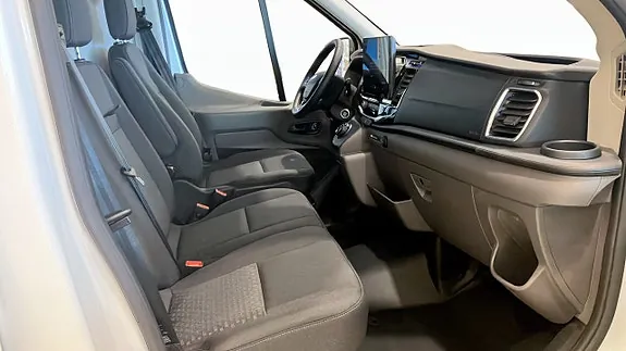Ford Transit 2025 photo 3